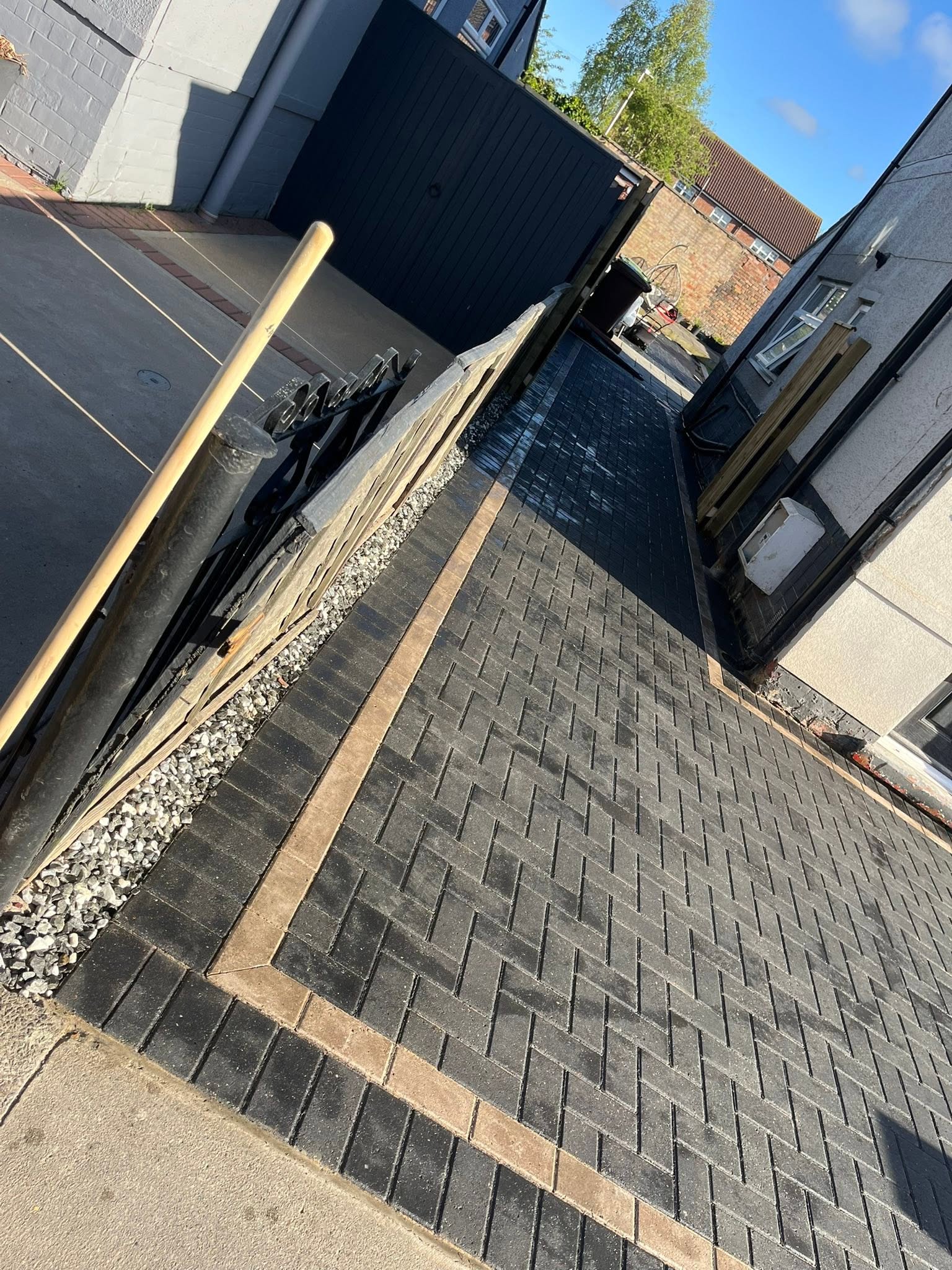 Charcoal block paving driveway